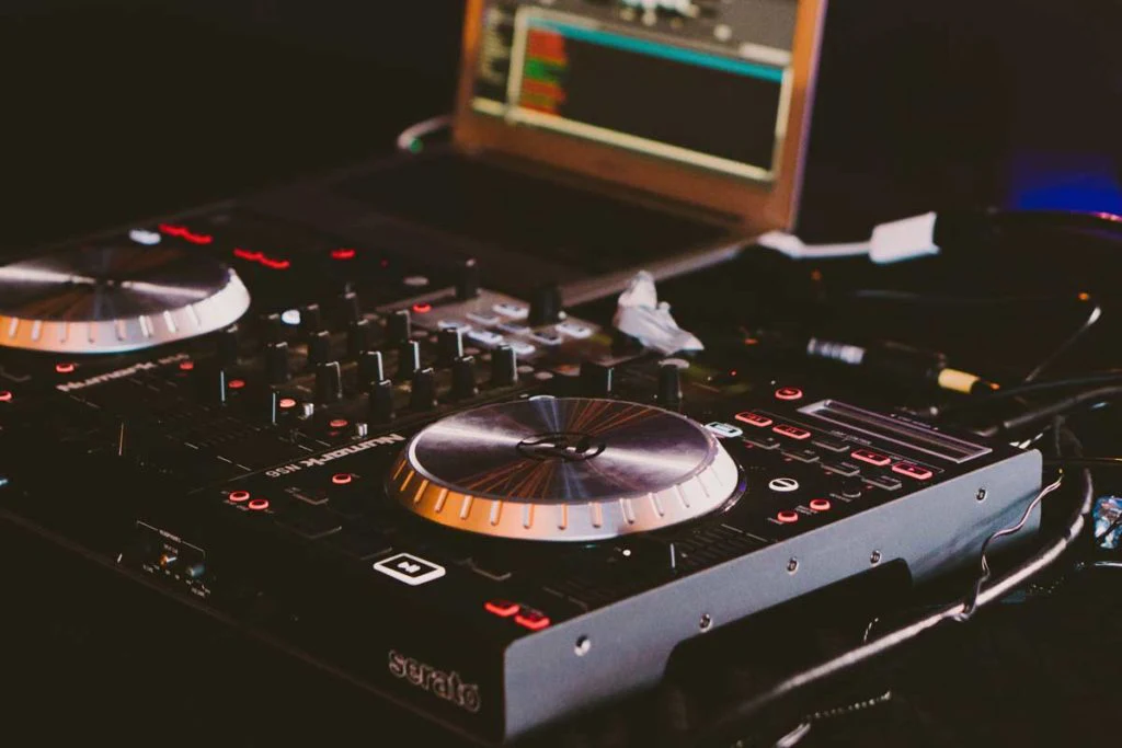 Custom DJ Services in Concord